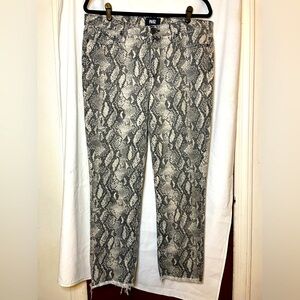 Paige Grey Snakeprint High Waisted Hoxton Slim Jeans with Raw Hem Size 32 Waist